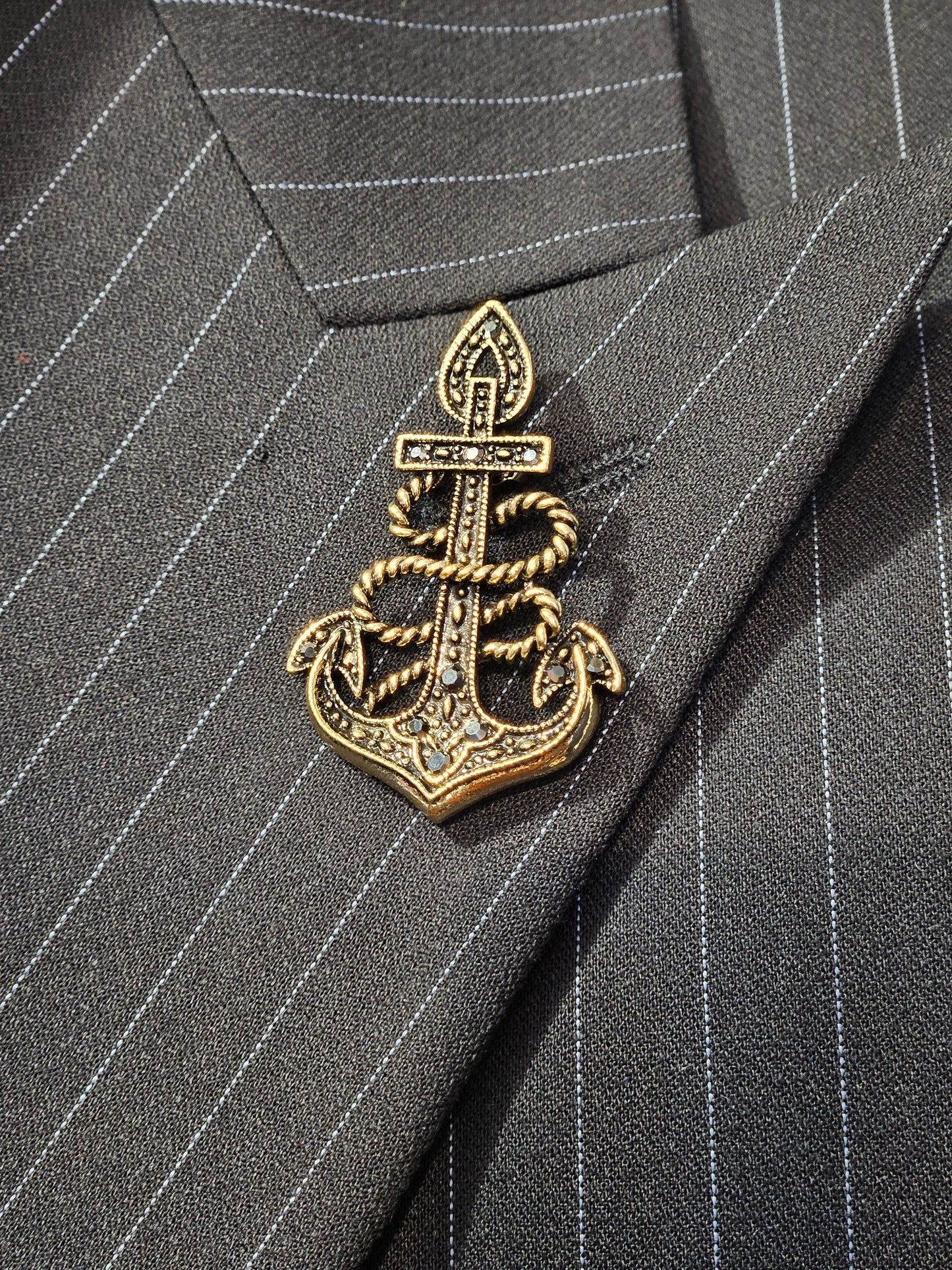 Men's Black and Gold Anchor Brooch Pin lapel