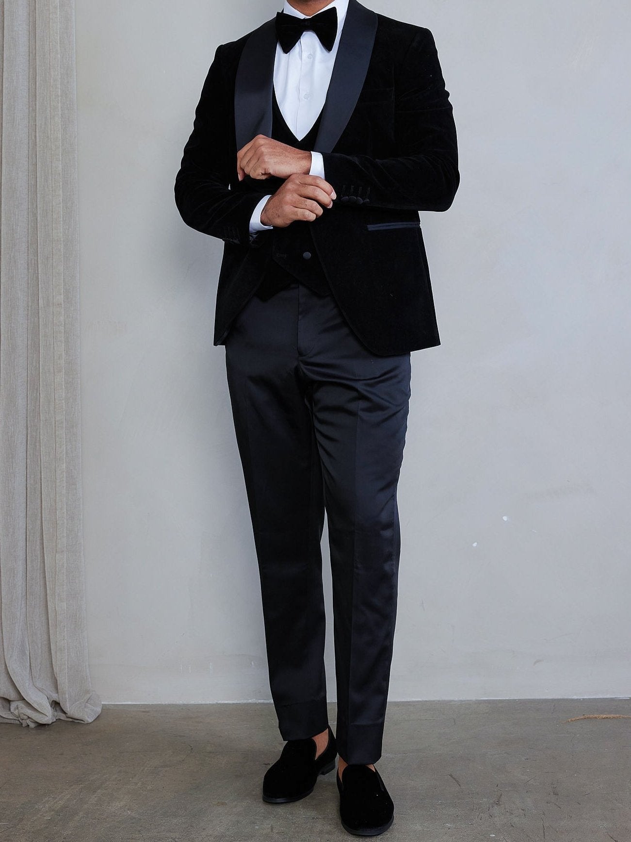 Men's 5-Pieces Black Velvet Shawl Tuxedo Set