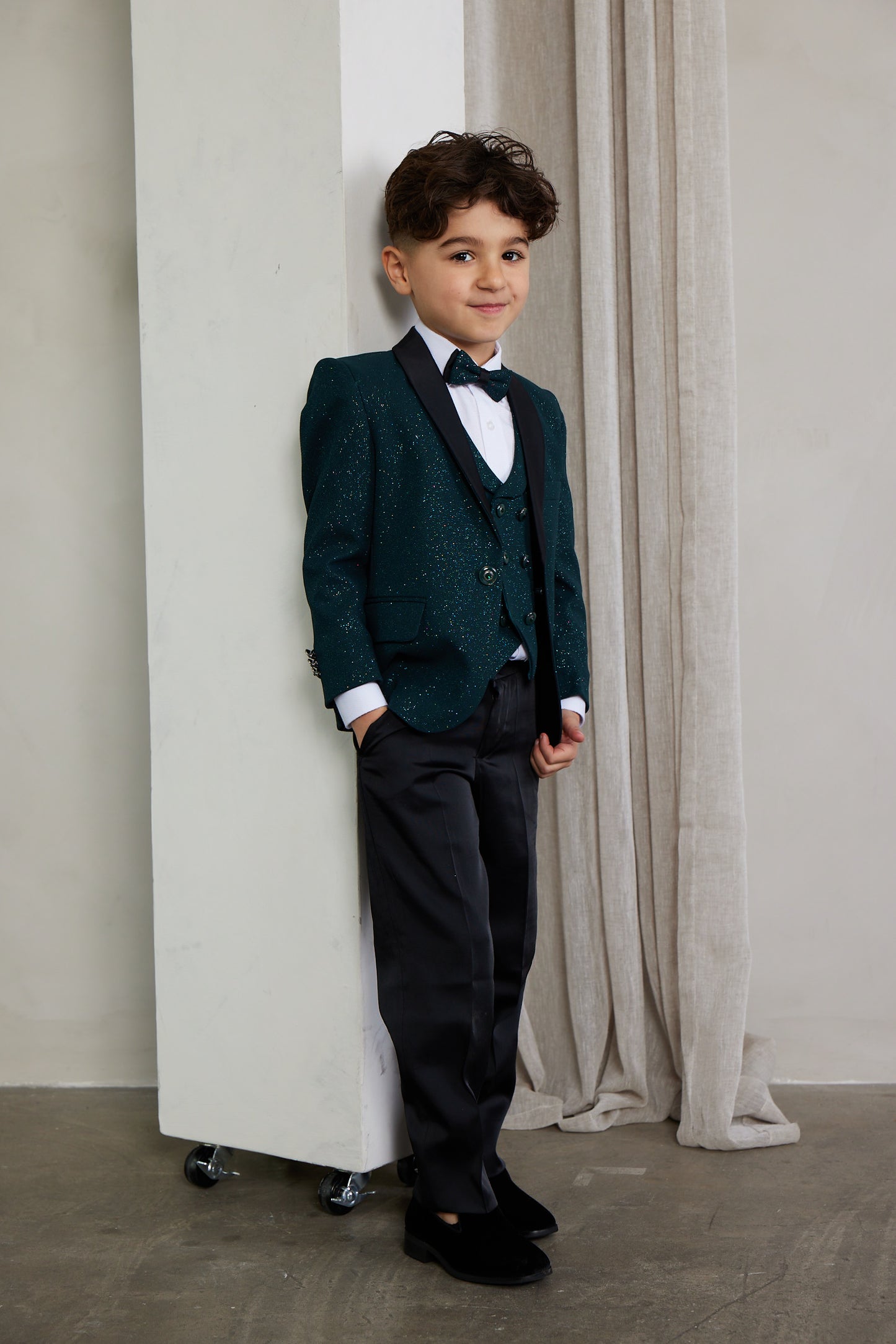 Boys 5-Pieces Green Glitter Bomb Tuxedo Set