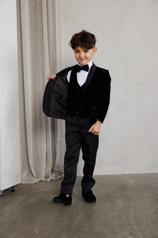 Boy's 5-Pieces Black Velvet Tuxedo Set