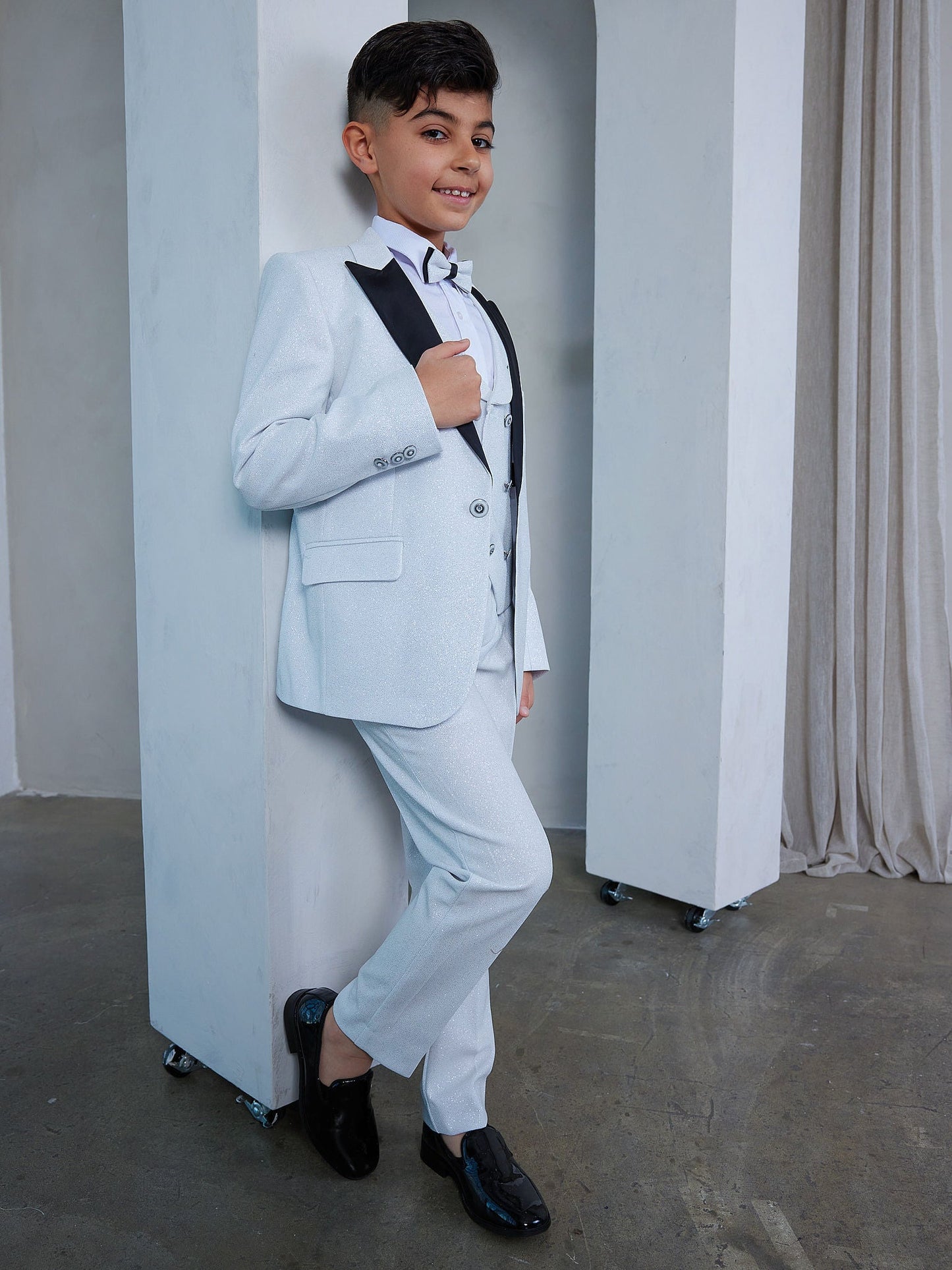 Boy's 5-Pieces White Glitter Bomb Tuxedo Set