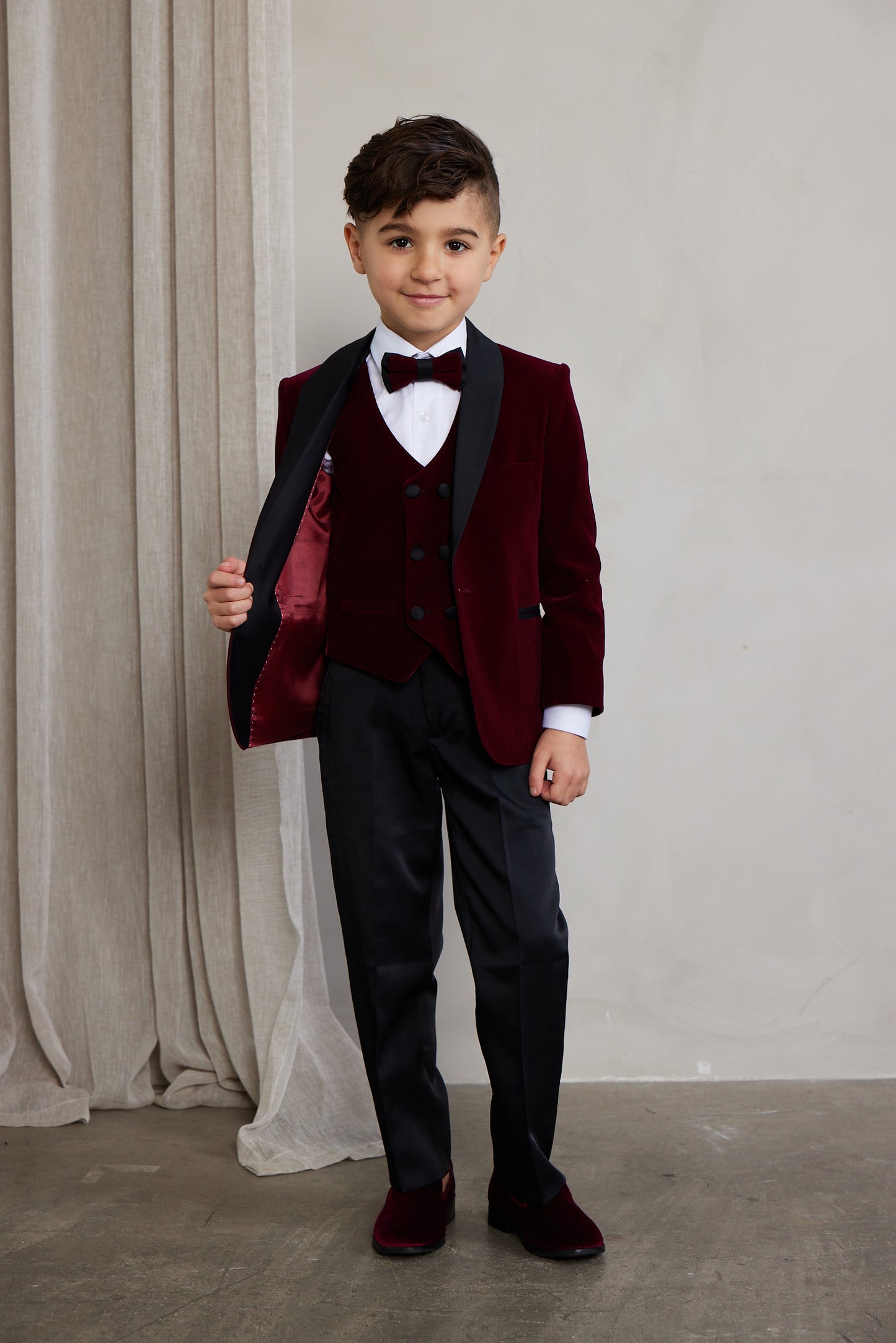 Boy's 5-Pieces Burgundy Velvet Tuxedo Set