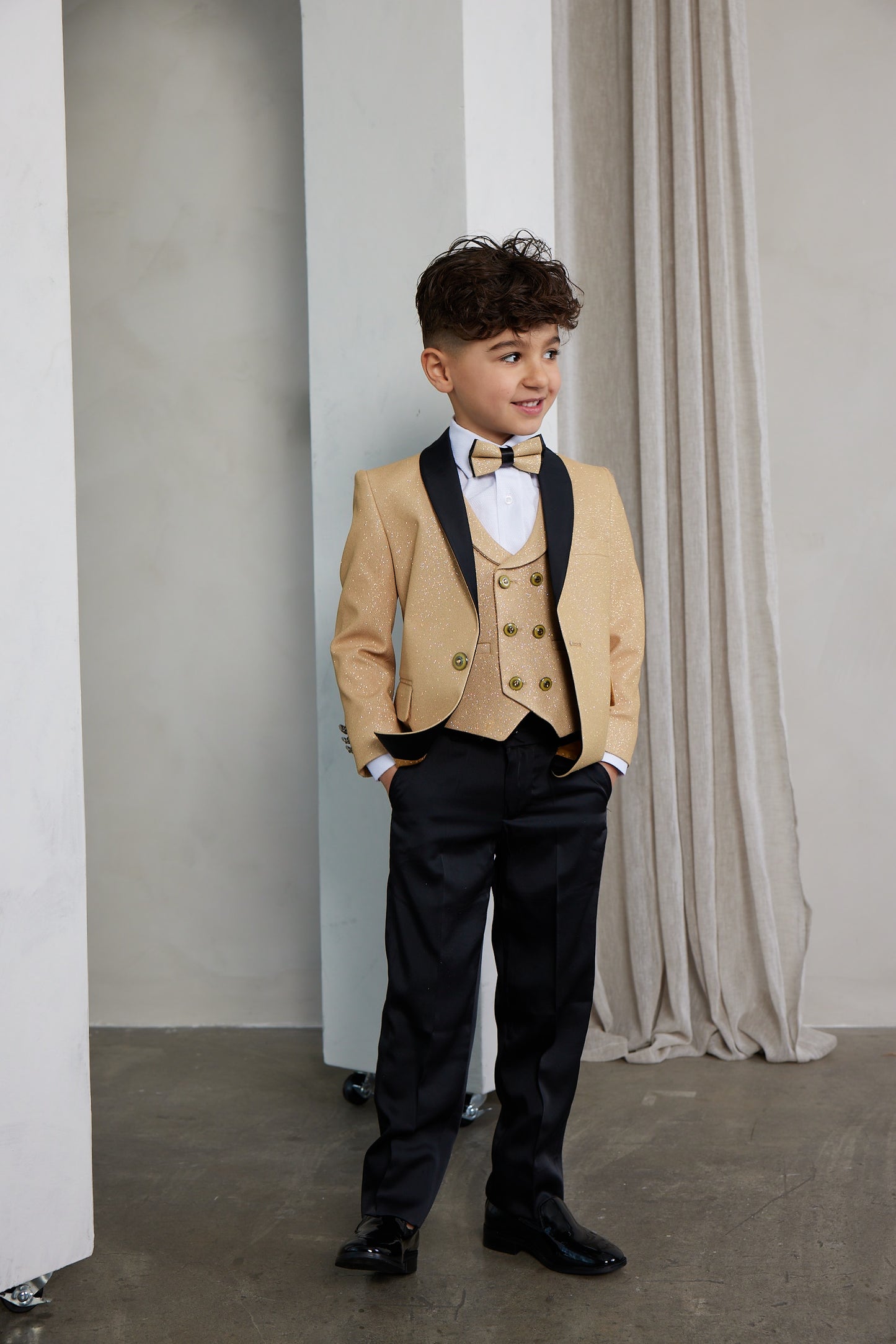 Boy's 5-Pieces Gold Glitter Bomb Tuxedo Set