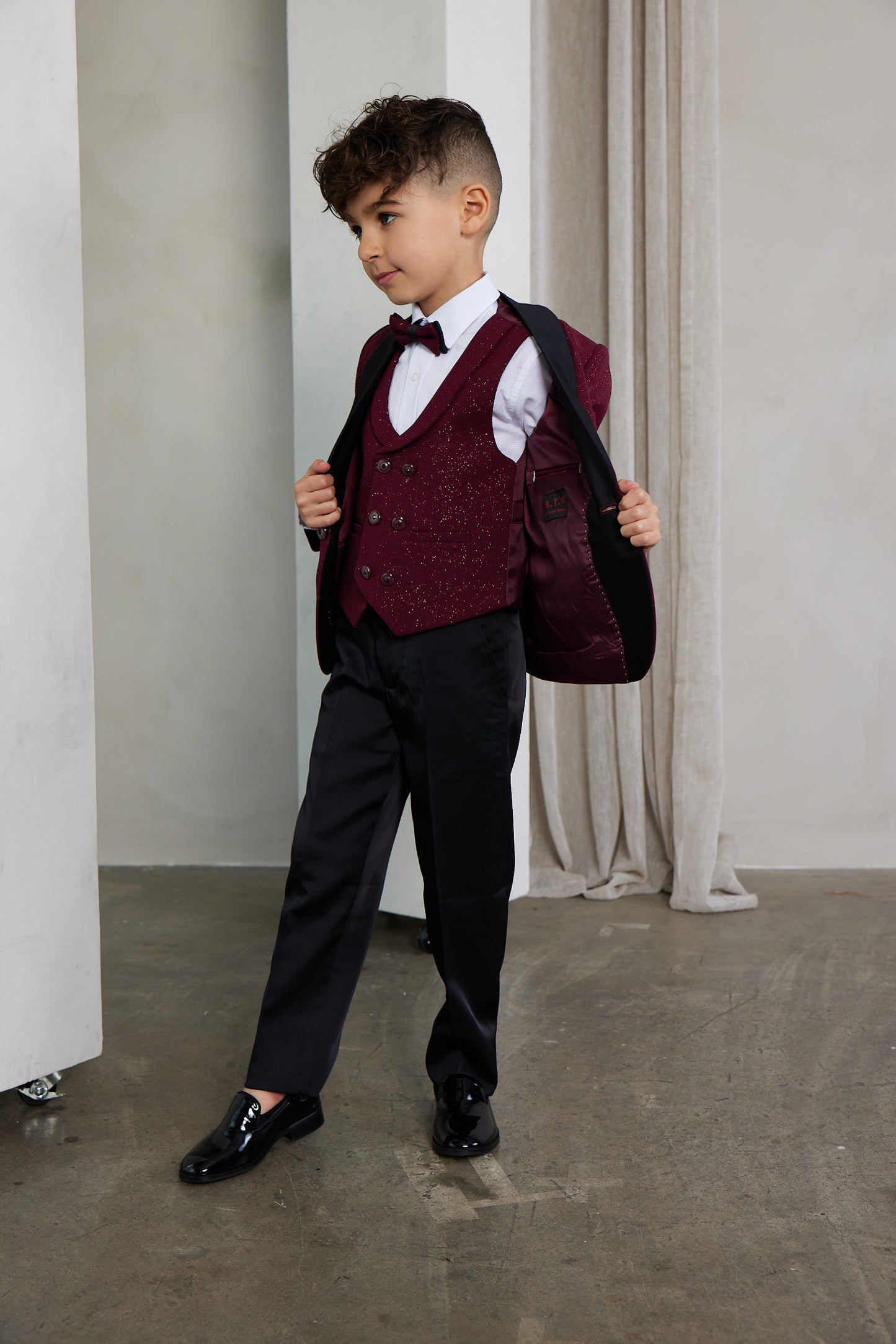 Boy's 5-Pieces Burgundy Glitter Bomb Tuxedo Set