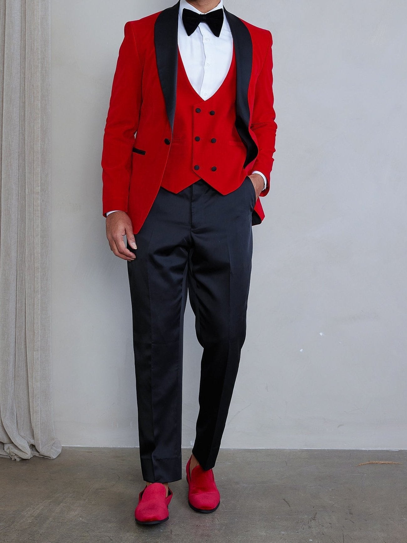 Men's 5-Pieces Red Velvet Tuxedo Set